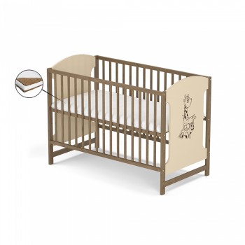 Patut fara sertar VESSANTI MILO GIRAFA - Crem cu maro + Saltea cocos 10 cm Patut fara sertar VESSANTI MILO GIRAFA - Crem cu maro + Saltea cocos 10 cm